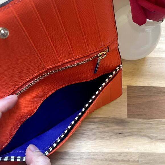 Henri Bendel Fold Snap Button Closure Retro Slim Card Bill Wallet Orange - Picture 9 of 12